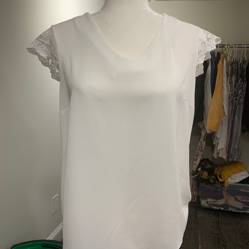 White blouse with lace